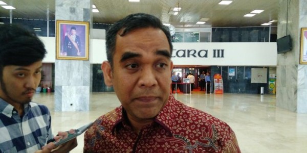 Prabowo Rotasi Kursi Pimpinan DPR, Dasco Gantikan Fadli
