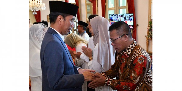 Masinton: Miris Lingkaran Presiden Dikelilingi Para Amatiran
