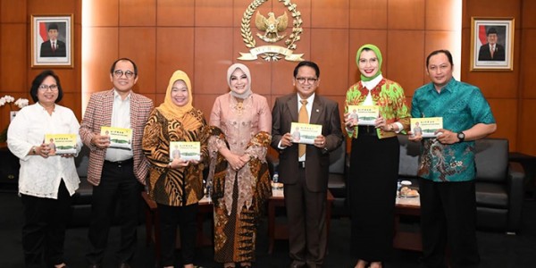 Anggota MPR RI Fraksi Golkar H.A. Mujib Rohmat : Tingkatkan Kiprah Perempuan di Parlemen