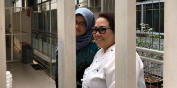 Hadapi Sidang Perdana, Komedian Nunung Mengaku Ikhlas