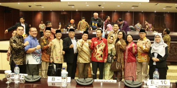 Berebut Ketua MPR, Fadel Siap Lawan Bamsoet dan Muzani 
