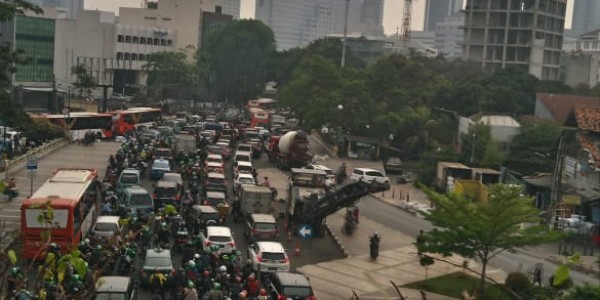 Ada Demo, Jalan Depan Patung Kuda Arah Istana Negara Ditutup