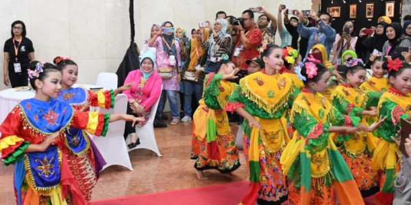 Kebudayaan Betawi Hadir Di Welcoming Event For Parliament Member