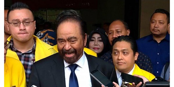 Paloh: Wiranto Tidak di ICU Lagi