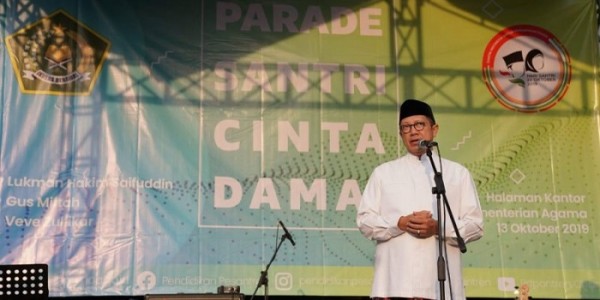 Menag: Santri Merupakan Duta Perdamaian untuk Disebarkan Kepada Siapapun