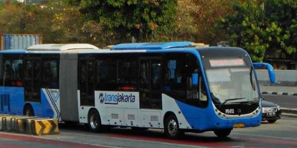 Dishub DKI Minta Masyarakat Tak Ragu Naik Bus Zhong Tong