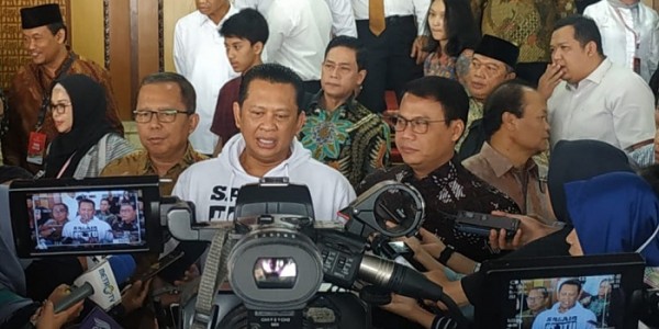 Harapan Ketua MPR Kepada Pemerintahan Jokowi-Ma'ruf Amin