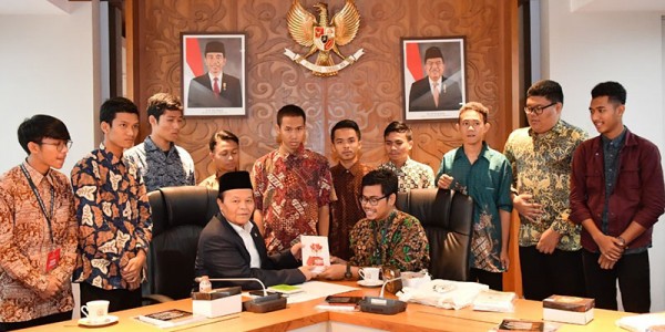 HNW: Pemimpin Tidak Bisa Muncul Tiba-Tiba Tetapi Harus Melalui Kaderisasi