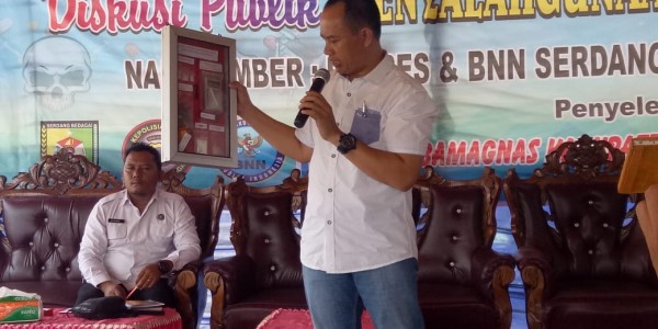 Diskusi Publik, Polres Sergai Komitmen Membrantas Narkoba