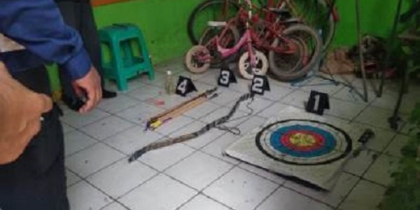 Geledah Rumah Terduga Teroris di Kabupaten Bekasi, Densus Antiteror Amankan Buku Jihad