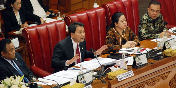 Pembentukan Alat Kelengkapan Dewan