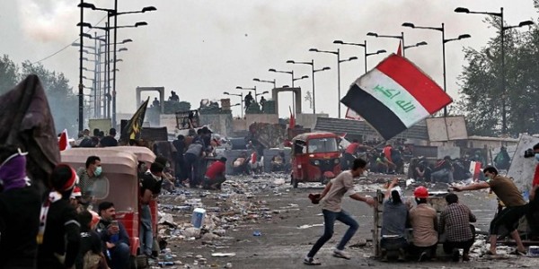 Situasi Irak Memanas, Demonstran Blokir Pelabuhan Umm Qasr
