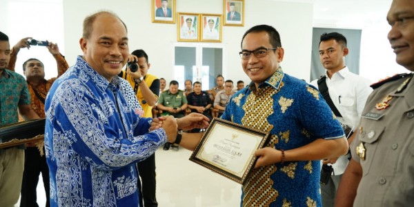 Ungkap Kasus Pembunuhan Guru SD, Personil Poldasu  Dapat Penghargaan
