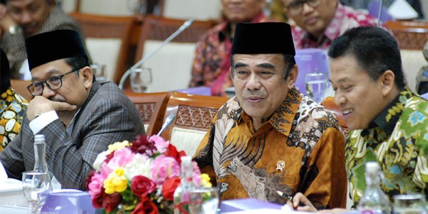 Menteri Agama RI Di Komisi VIII DPR