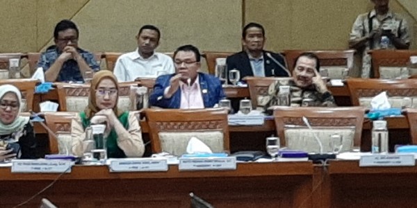 DPR Sebut Menaker Ida Fauziah Tak Punya Terobosan Baru