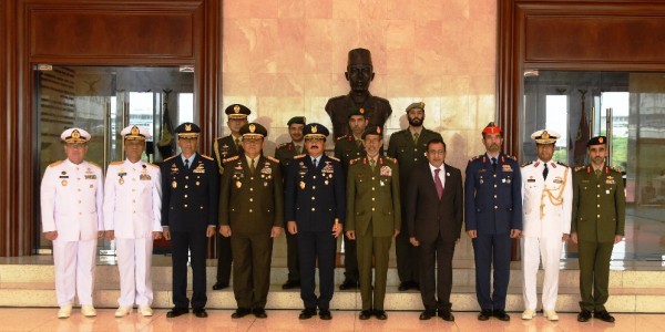 Panglima TNI Terima  Kunjungan Kehormatan  Panglima Angkatan Bersenjata Uni Emirat Arab