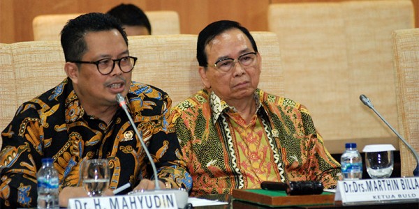 Wakil Ketua DPD RI : Awasi Raperda Dan Perda Yang Berpontensi Bertentangan Dengan UU Konstitusi