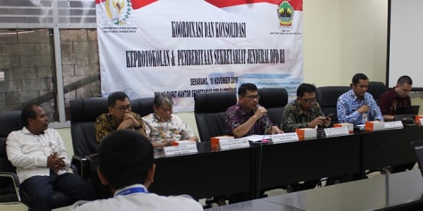 Tingkatkan Kualitas Pegawainya, Setjen DPD RI Gelar Pelatihan Keprotokolan dan Penulisan Berita