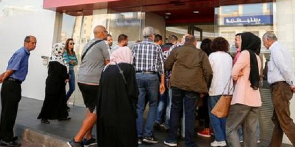 Pasca Rusuh, Pemerintah Lebanon Perketat Transfer ke Luar Negeri