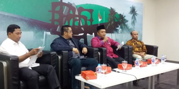Berantas Terorisme Harus Elegan, Bukan Larang Cadar dan Celana Cingkrang