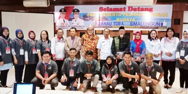 Cetak Pemandu Wisata Yang Ramah Dan Handal Dalam Pengelolaan Warisan Budaya