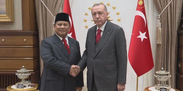 Perkuat Kerja Sama Pertahanan, Menhan Prabowo Bertemu Presiden Erdogan