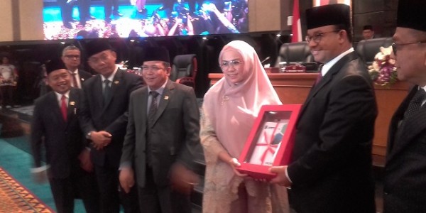 Anies Serahkan Rancangan APBD DKI Jakarta Tahun Anggaran 2020 sebesar Rp.87,95 triliun ke DPRD DKI