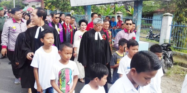 Ephorus Pimpin Perayaan Natal Pemkab Simalungun Bersama Masyarakat 