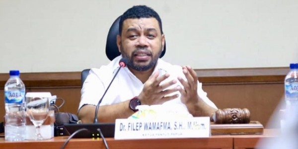 Filep Wamafma : Prihatin Atas Kontak Senja TNI Dan KKB,  2 TNI Meninggal