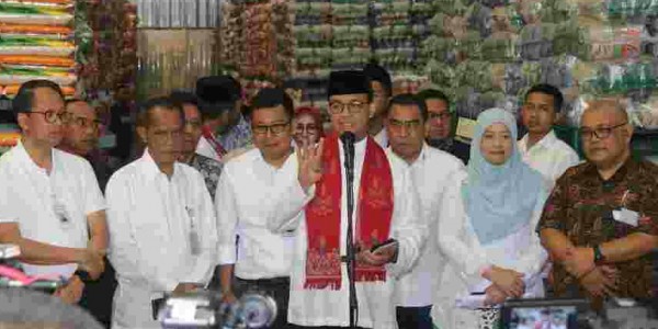 Stok Pangan Aman, Gubernur DKI Harap Masyarat Tidak Khawatir