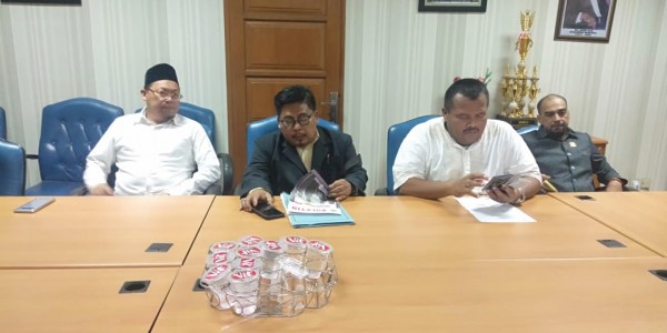 Persyaratan Calon Belum Lengkap, Pemilihan Wabup Bekasi Ditunda
