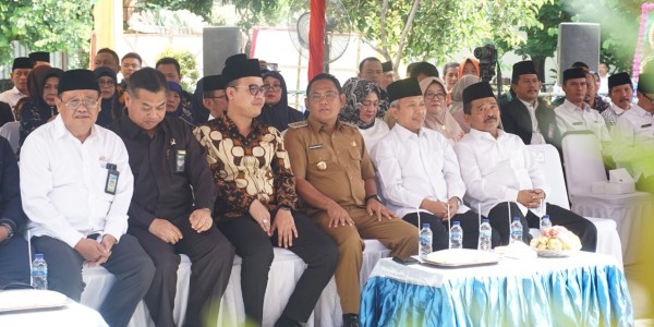 Bupati Apresiasi Berdirinya Pusat Layanan Haji dan Umrah di Kabupaten Bekasi