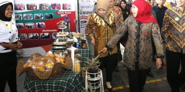 Khofifah Klaim Double Track Bisa Kurangi Pengangguran