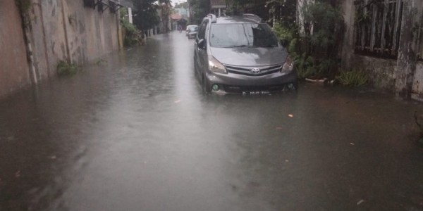 Hujan Deras di Ibu Kota Sejak Kemarin, Sejumlah Wilayah Terdampak Banjir