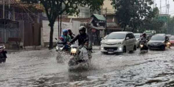 Pemprov DKI Jakarta Diminta Segera Tetapkan Status Darurat Bencana
