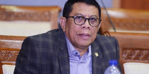 Komisi I Minta TNI Tingkatkan Patroli di Natuna