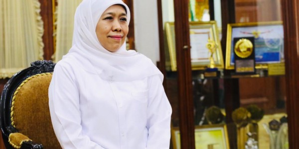 Khofifah Berbelasungkawa atas Wafatnya Mien Sugandhi