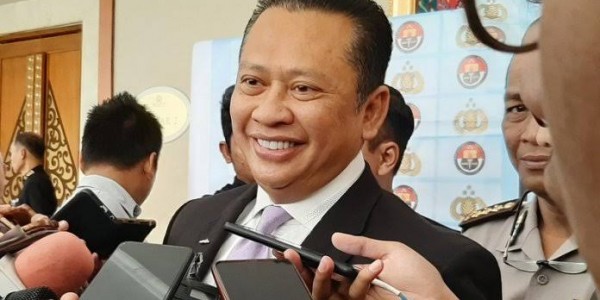 Ketua MPR: Pertahankan Kedaulatan RI di Natuna, Tak Perlu Negosiasi