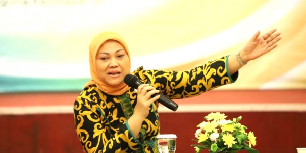 Menaker Ida Fauziyah Minta Pejabat Kemnaker Tingkatkan Produktivitas Kerja