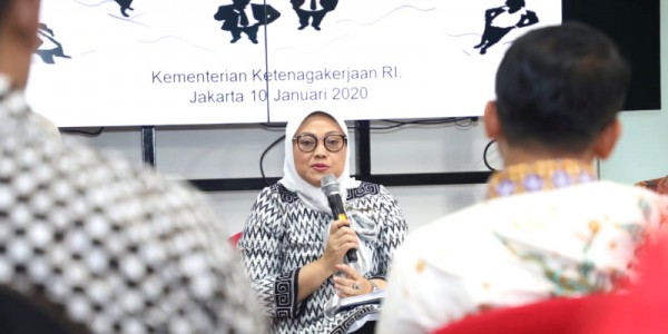 Soal Omnibus Law, Menaker Ida Fauziyah : Di Dada Kami Ada Buruh