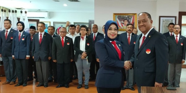 Jalin Kemitraan Dengan Berbagai Pihak, Sylviana Murni Targetkan Emas Squash Indonesia