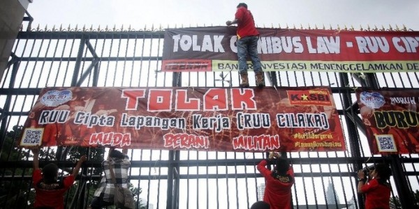 Draf Omnibus Law Hapus Sertifikat Halal, PKS: Langkah Sembrono