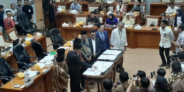Komisi VIII dan Kemenag Sepakati Biaya Perjalanan Haji Tahun 2020, Ini Besarannya
