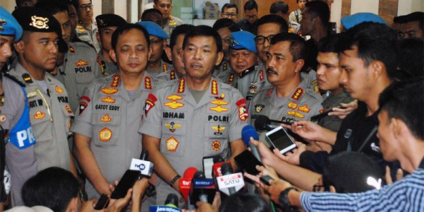 Kapolri  Idham Azis Siap Bantu KPK Cari Masiku