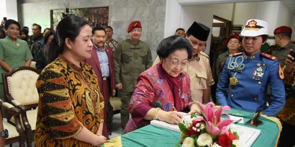 Di Peresmian Patung Bung Karno, Ini Pesan Puan Maharani Ke Taruna Akmil