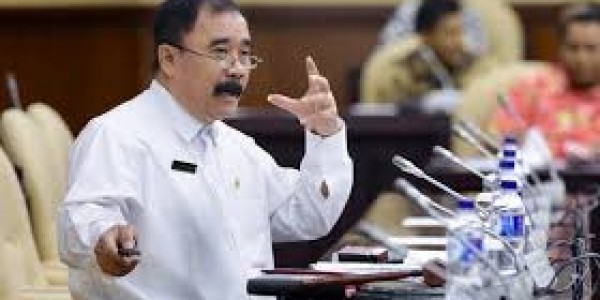 Sekjen DPD RI Reydonnyzar Moenek : Pers Bantu Efektivitas Pembangunan Daerah