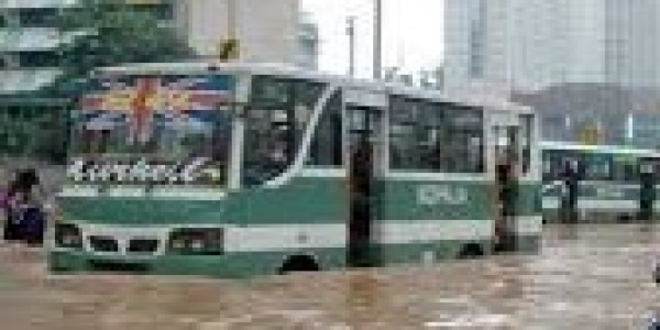 BPBD DKI : 13 RW di Jakarta Timur Masih Tergenang Air