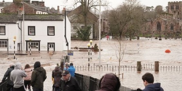 Inggris Diterjang Badai Ciara, 138 Ribu Rumah Kebanjiran