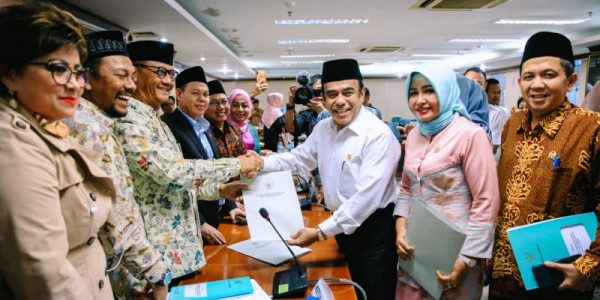 DPD RI Berharap Pemerintah Antisipasi Perkemban Dan Teknologi Informasigan Globalisasi