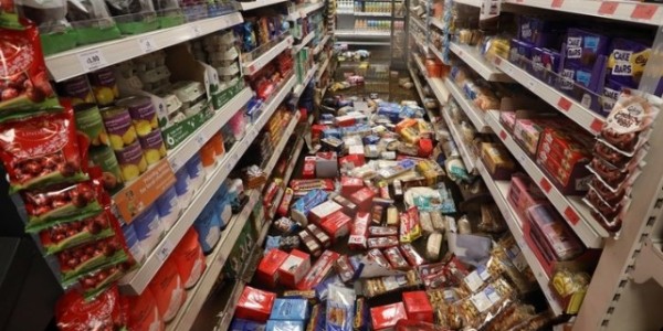 Gegara Badai Ciara, Makanan Pada Mengambang